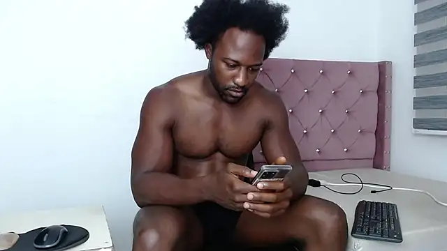 Snapshot of BlackNike chatting on 10/09/25, 09:07 BlackNike online show from 10/09/25, 09:07