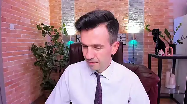 SteveTiger online show from 02/17/25, 01:53