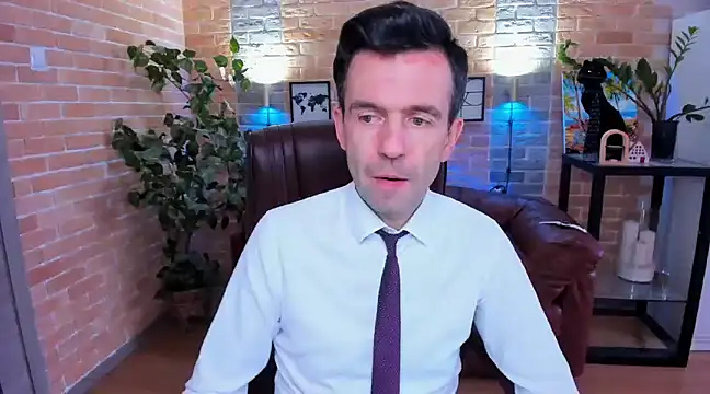 SteveTiger online show from 03/12/25, 08:51