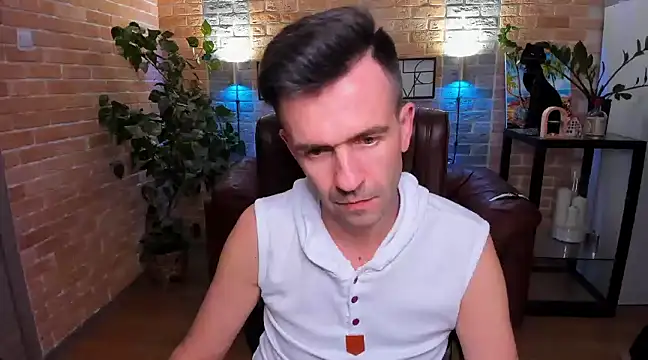 SteveTiger online show from 03/17/25, 04:11