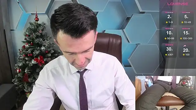 Snapshot of SteveTiger chatting on 01/08/26, 03:53 SteveTiger online show from 01/08/26, 03:53