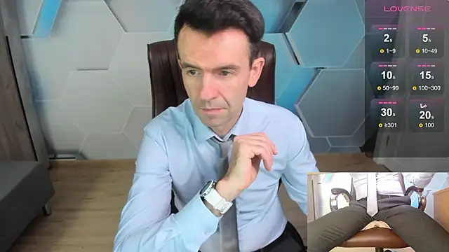 Snapshot of SteveTiger chatting on 01/15/26, 01:05 SteveTiger online show from 01/15/26, 01:05