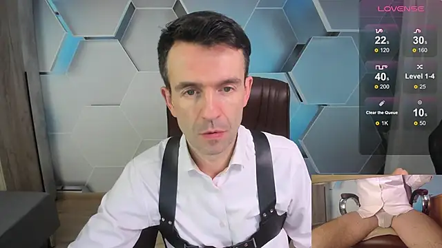 Snapshot of SteveTiger chatting on 01/18/26, 03:27 SteveTiger online show from 01/18/26, 03:27