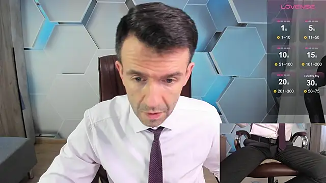 Snapshot of SteveTiger chatting on 02/15/26, 12:25 SteveTiger online show from 02/15/26, 12:25