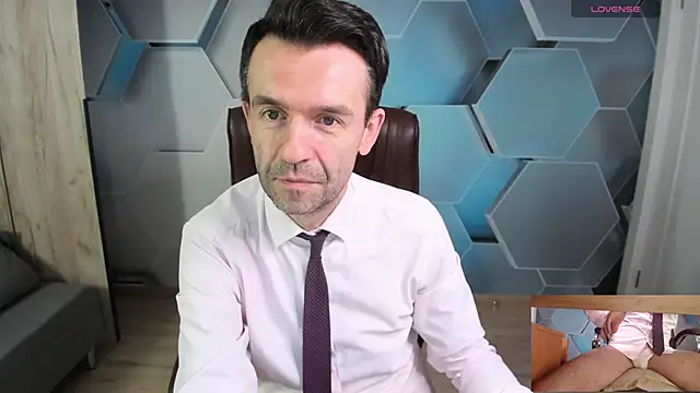 Snapshot of SteveTiger chatting on 03/01/26, 03:19 SteveTiger online show from 03/01/26, 03:19