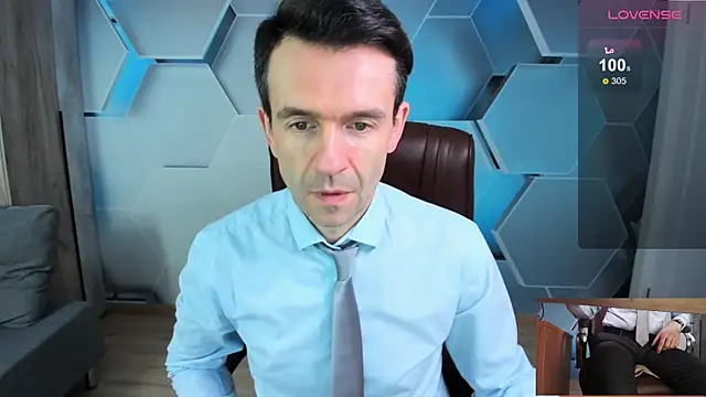 Snapshot of SteveTiger chatting on 03/02/26, 09:05 SteveTiger online show from 03/02/26, 09:05