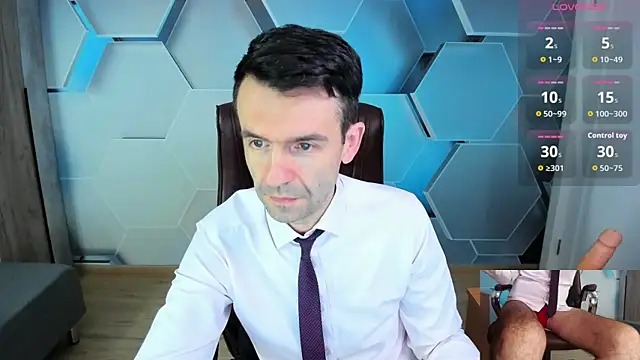 Snapshot of SteveTiger chatting on 03/30/26, 03:29 SteveTiger online show from 03/30/26, 03:29