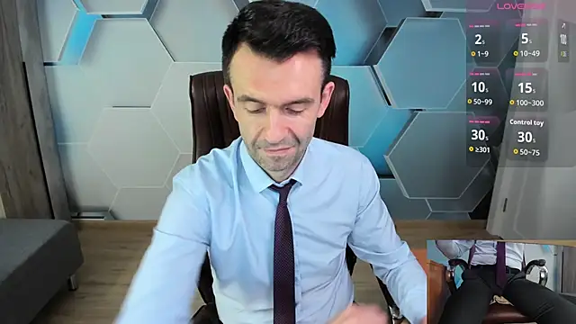 Snapshot of SteveTiger chatting on 03/30/26, 03:35 SteveTiger online show from 03/30/26, 03:35