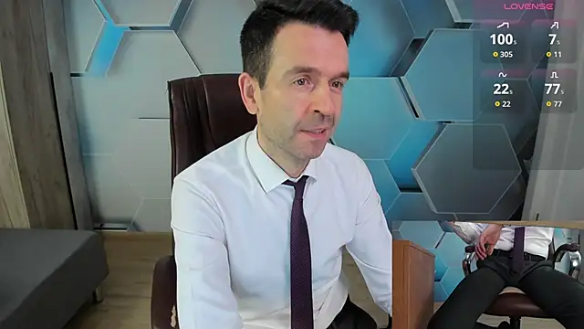 Snapshot of SteveTiger chatting on 04/05/26, 03:47 SteveTiger online show from 04/05/26, 03:47