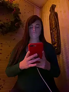 Snapshot of PhotoBabe chatting on 12/28/24, 11:05 PhotoBabe online show from 12/28/24, 11:05