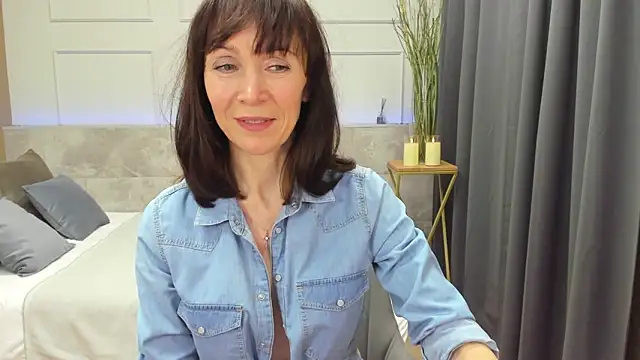 Maria Gold online show from 02/06/25, 05:09