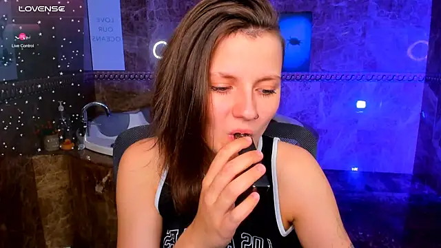 MelindaTin online show from 05/31/26, 05:20