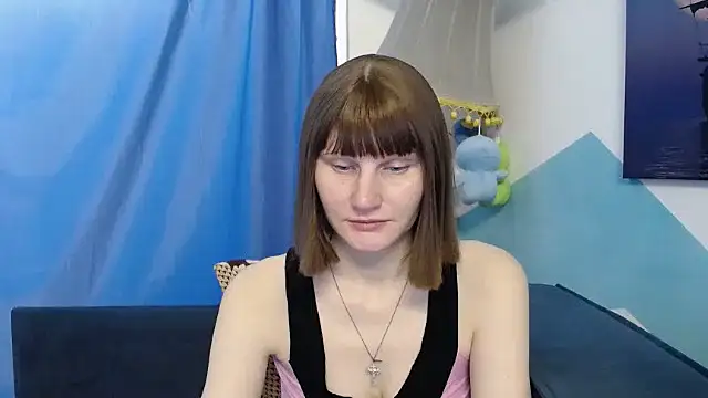 Snapshot of cornflower_mm chatting on 01/14/26, 01:44 cornflower mm online show from 01/14/26, 01:44