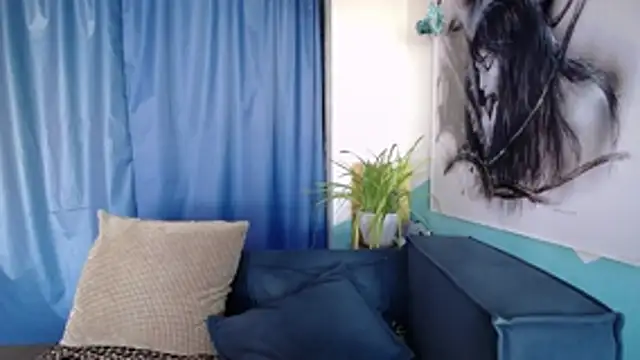 Snapshot of cornflower_mm chatting on 04/28/26, 01:37 cornflower mm online show from 04/28/26, 01:37