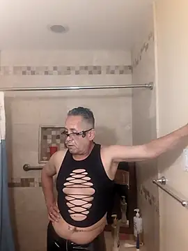 Snapshot of bobby69cock chatting on 04/01/26, 02:03 bobby69cock online show from 04/01/26, 02:03