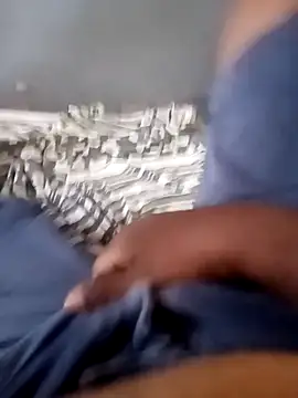 Snapshot of Nirmaana76 chatting on 03/09/25, 05:44 Nirmaana76 online show from 03/09/25, 05:44