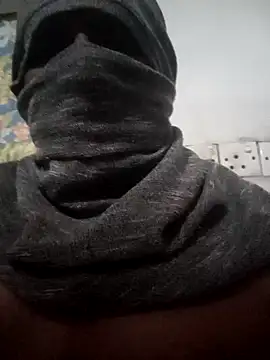 Snapshot of Nirmaana76 chatting on 01/11/26, 12:15 Nirmaana76 online show from 01/11/26, 12:15