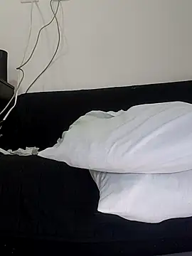 estrella tasty online show from 02/01/26, 02:59