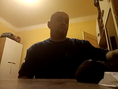 MrWhitePL online show from 02/25/25, 05:47