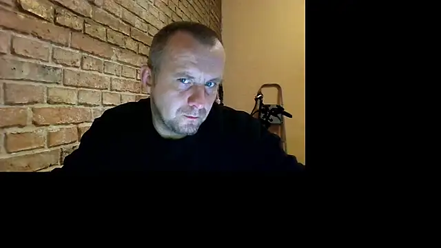 MrWhitePL online show from 11/03/25, 06:31