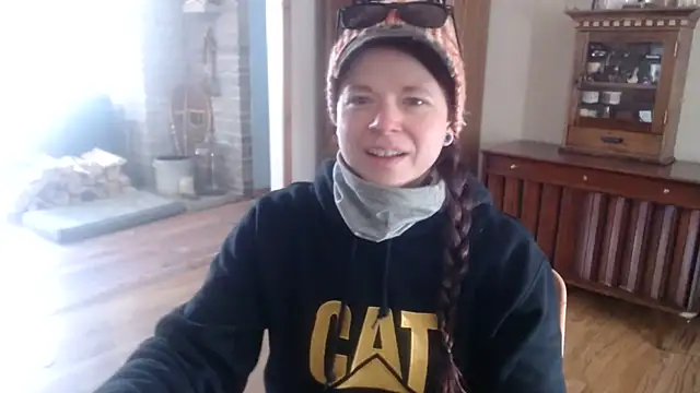 Snapshot of MarcyJones chatting on 02/12/25, 03:16 MarcyJones online show from 02/12/25, 03:16