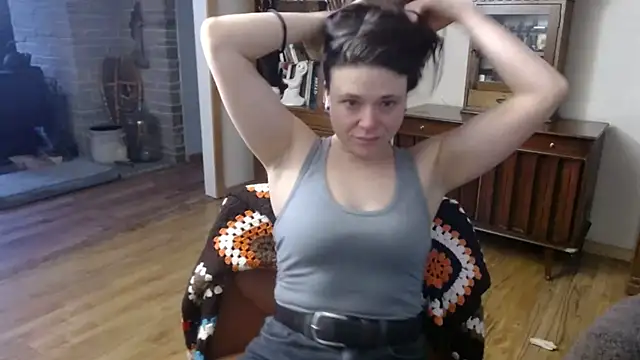 Snapshot of MarcyJones chatting on 02/13/25, 10:33 MarcyJones online show from 02/13/25, 10:33