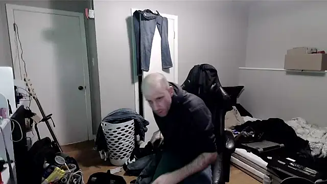 Snapshot of Anix888 chatting on 01/08/26, 08:49 Anix888 online show from 01/08/26, 08:49