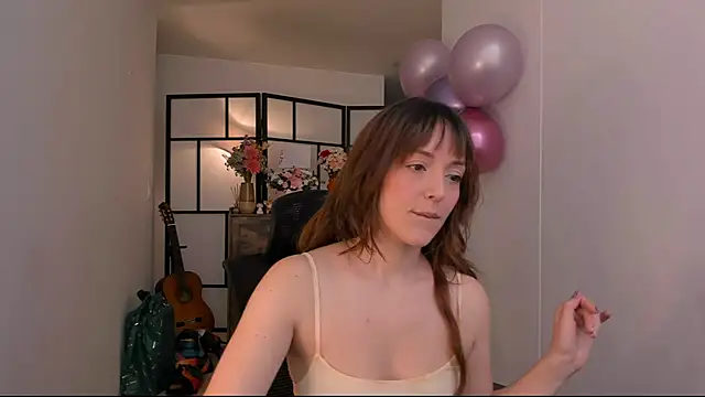 Snapshot of molly_marmalade_ chatting on 07/13/26, 06:00 molly marmalade online show from 07/13/26, 06:00
