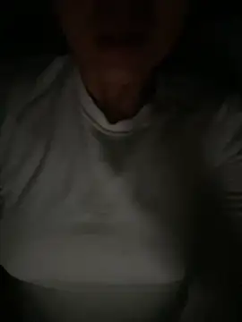 Snapshot of Aestheticsgirl chatting on 11/17/25, 11:43 Aestheticsgirl online show from 11/17/25, 11:43