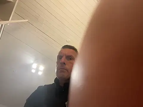 Snapshot of Goldmedall chatting on 03/29/26, 06:41 Goldmedall online show from 03/29/26, 06:41