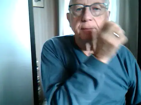 johnjohn622662 online show from 10/02/25, 07:48