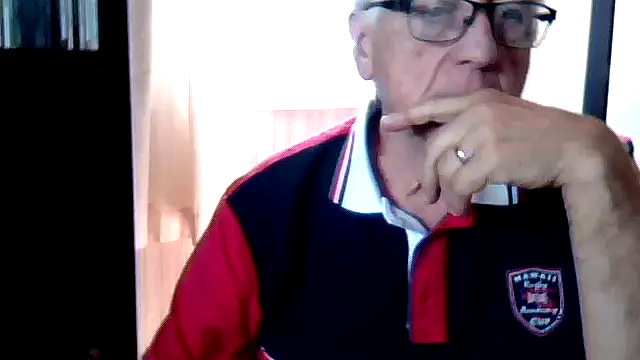 Snapshot of johnjohn622662 chatting on 07/06/26, 12:24 johnjohn622662 online show from 07/06/26, 12:24