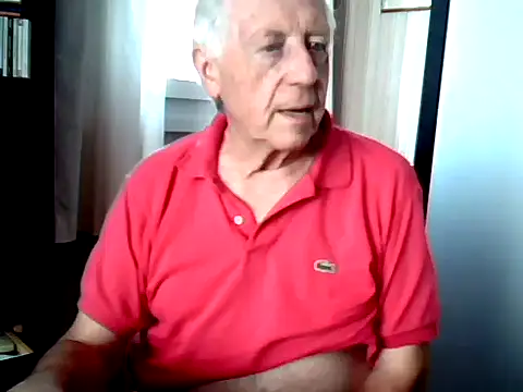 Snapshot of johnjohn622662 chatting on 07/15/26, 09:03 johnjohn622662 online show from 07/15/26, 09:03