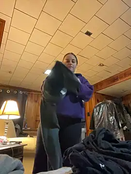 jaseyrae online show from 12/11/24, 05:15