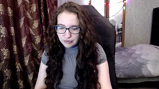 Snapshot of AnKey_Rayah chatting on 04/18/26, 10:32 AnKey Rayah online show from 04/18/26, 10:32