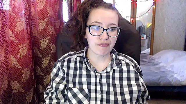 Snapshot of AnKey_Rayah chatting on 04/27/26, 07:50 AnKey Rayah online show from 04/27/26, 07:50