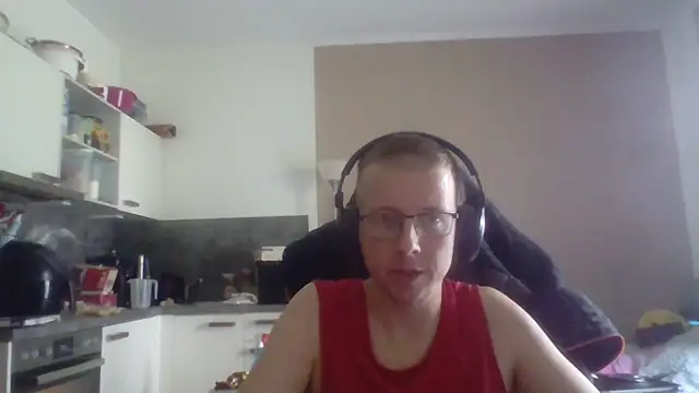 Snapshot of David250692 chatting on 07/01/26, 10:50 David250692 online show from 07/01/26, 10:50