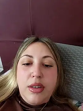 sofiabichota online show from 04/08/26, 10:48