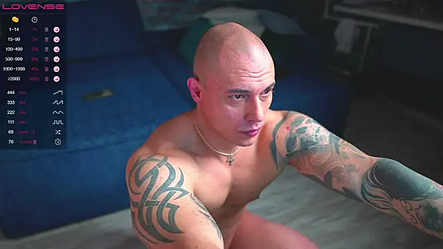 Snapshot of mark_normal chatting on 02/17/25, 11:31 mark normal online show from 02/17/25, 11:31