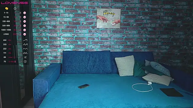 Snapshot of mark_normal chatting on 02/22/25, 12:05 mark normal online show from 02/22/25, 12:05