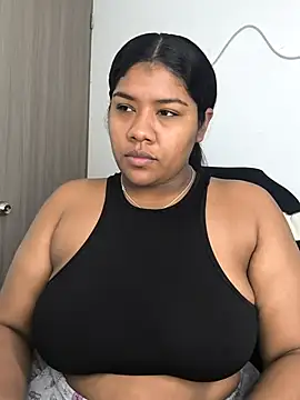 Snapshot of paola091 chatting on 10/21/25, 11:22 paola091 online show from 10/21/25, 11:22