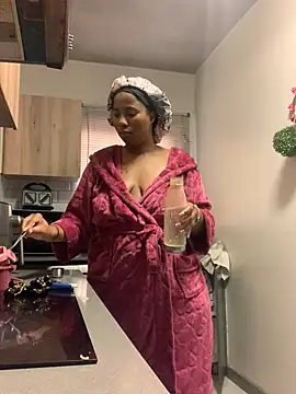 CurvyDesire1 online show from 02/21/25, 04:40