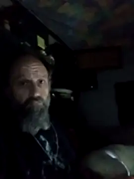 Dgp42o0o online show from 10/25/25, 07:16