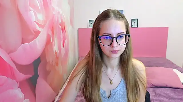 Snapshot of AliceAdams chatting on 01/30/25, 09:36 AliceAdams online show from 01/30/25, 09:36