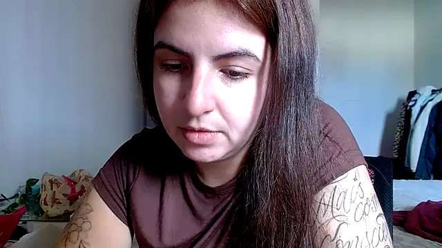 Snapshot of chelbyy chatting on 11/09/25, 05:00 chelbyy online show from 11/09/25, 05:00