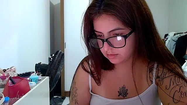 chelbyy online show from 11/11/25, 05:02