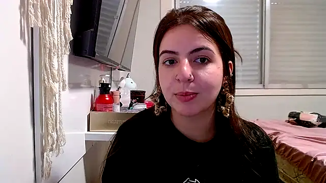 Snapshot of chelbyy chatting on 01/19/26, 11:14 chelbyy online show from 01/19/26, 11:14