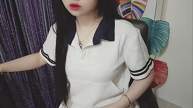 Snapshot of Aminababiew chatting on 03/27/26, 01:22 Aminababiew online show from 03/27/26, 01:22