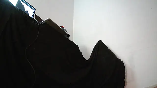 Snapshot of seoulsat@xh chatting on 02/11/25, 11:12 seoulsatxh online show from 02/11/25, 11:12