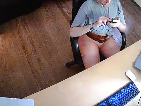 Snapshot of seoulsat@xh chatting on 11/20/25, 06:18 seoulsatxh online show from 11/20/25, 06:18